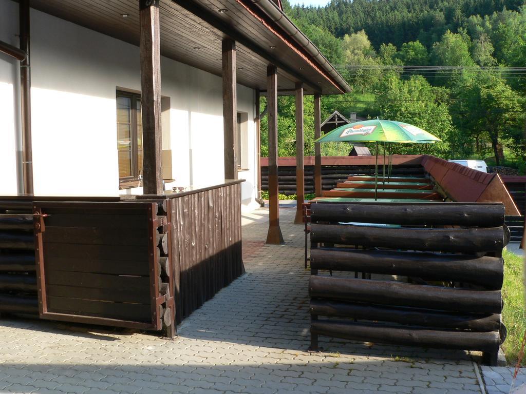 Pension Karolina Trnava Екстер'єр фото